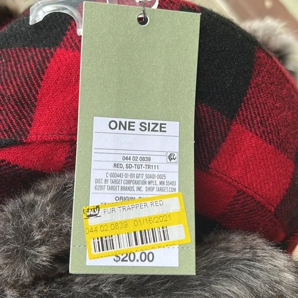 2 brand new winter hats - Picture 6 of 16